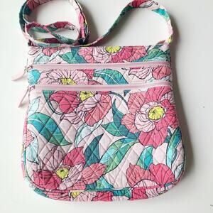 Vera Bradley Triple‎ Zip Hipster Quilted "Vintage Floral" Bag Crossbody Purse